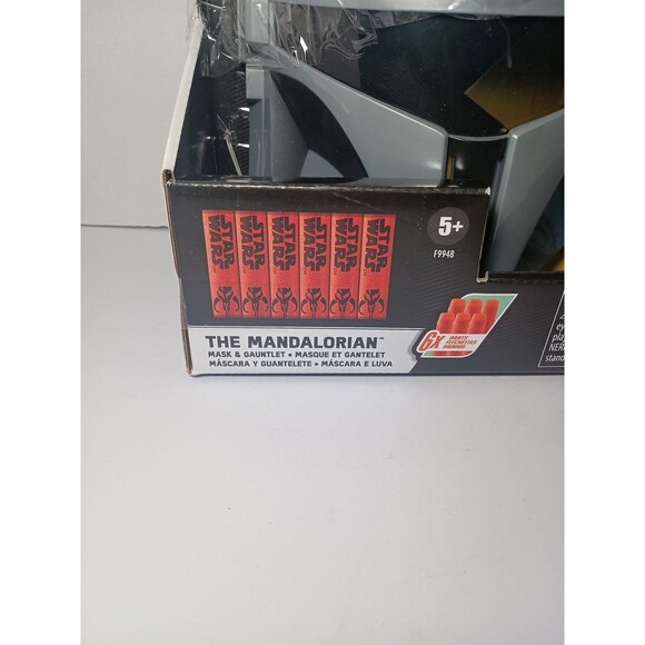 Nerf Star Wars The Mandalorian Mask & Gauntlet Combo Hasbro Disney No Darts - Picture 3 of 9